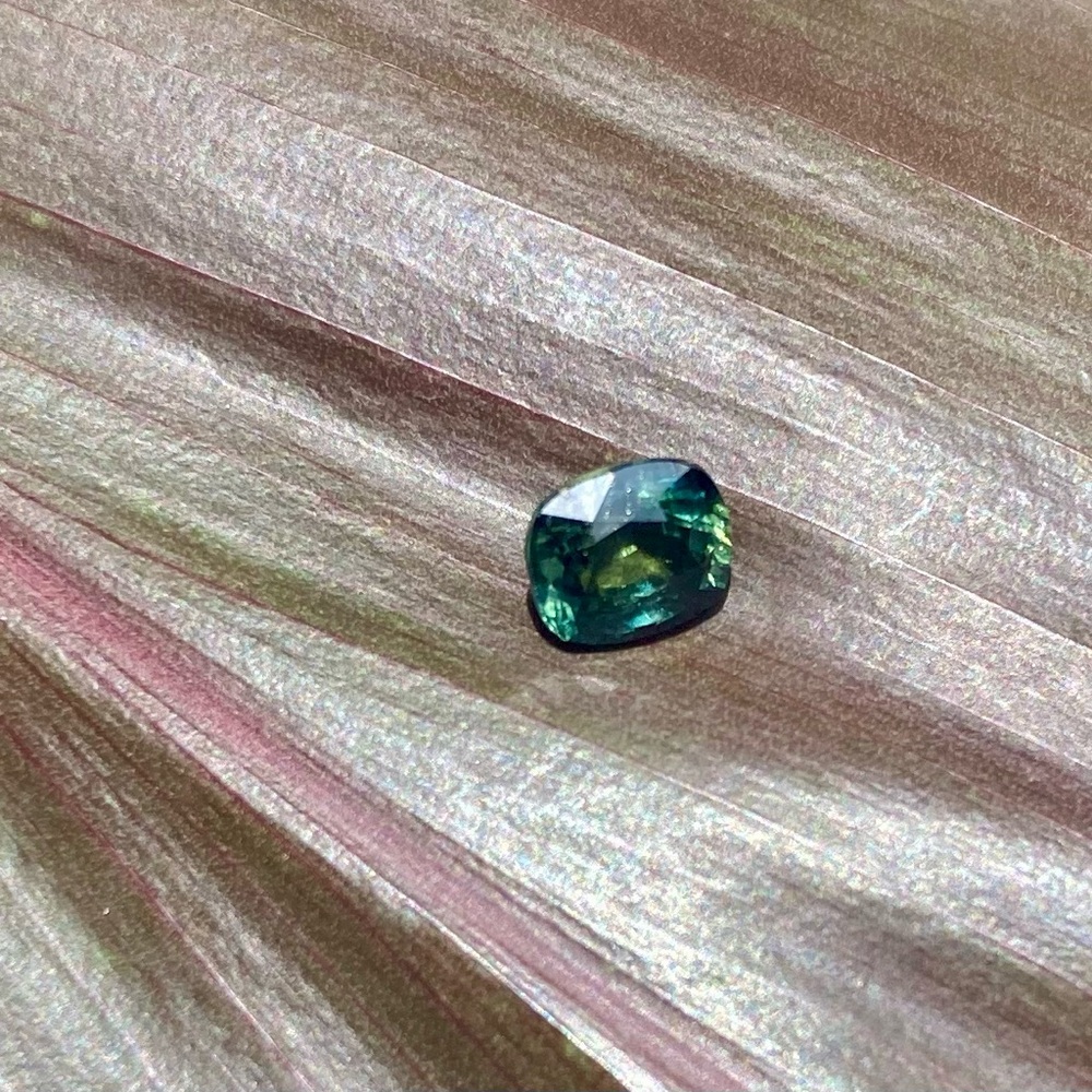 Certified Natural Australian Sapphire 1.16 Ct. (Untreated)